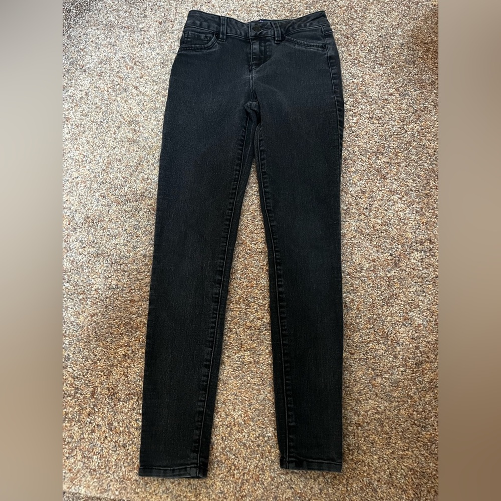 ⭐️EUC - Blue Spice - Black Skinny Denim Jeans in Juniors Size 0